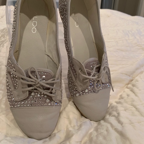 SOLD Aldo’s flats gray with stones - Picture 2 of 5